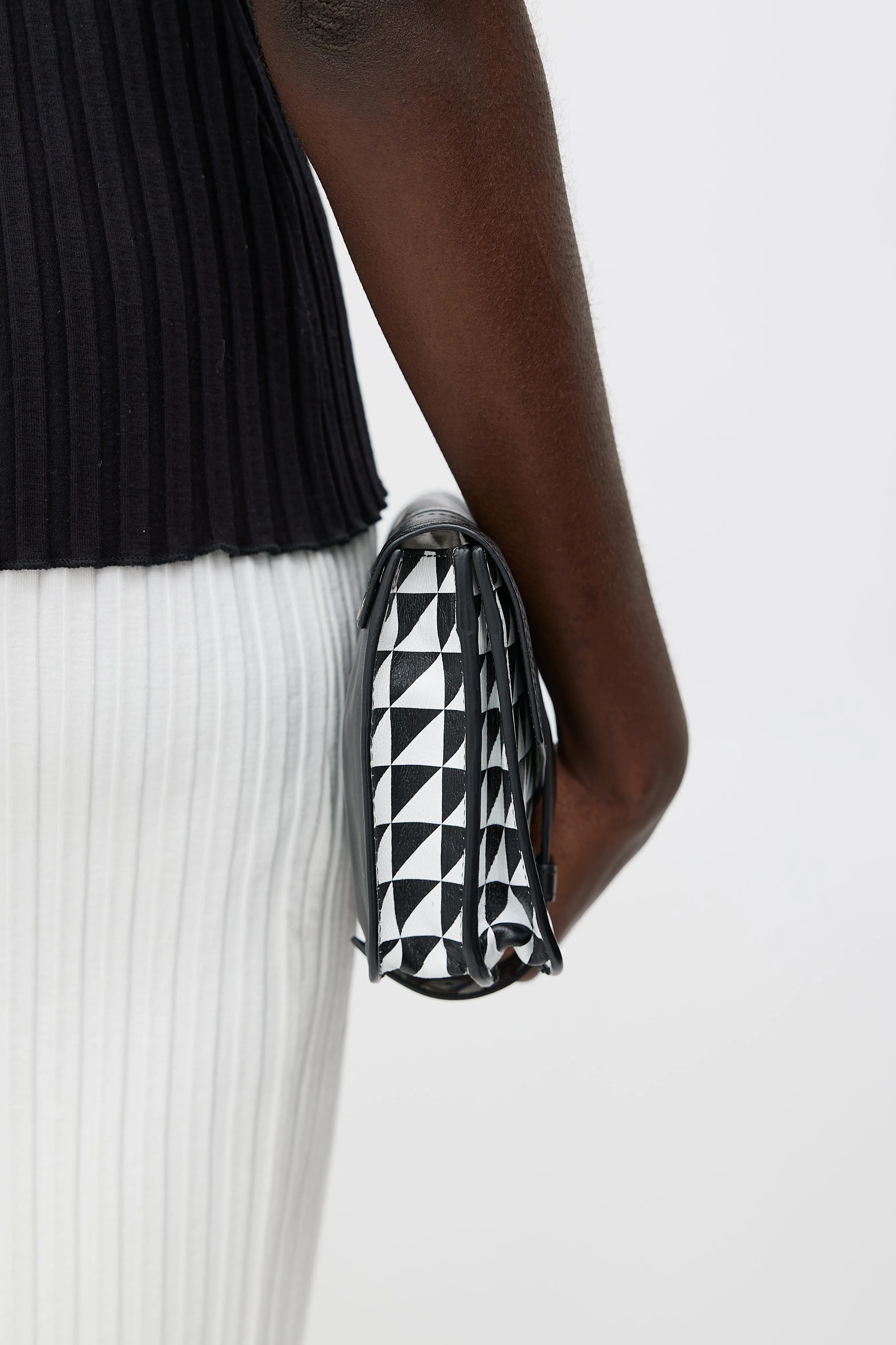 Black & White Geometric PS1 Clutch