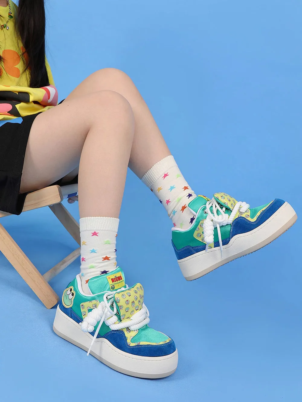 Cartoon frog print puffy sneakers