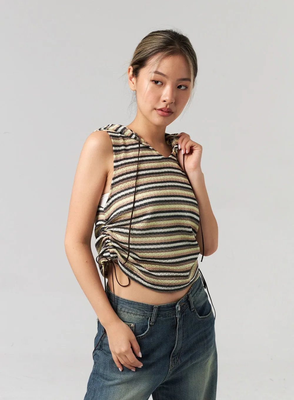 Sleeveless Stripe Hoodie CL305