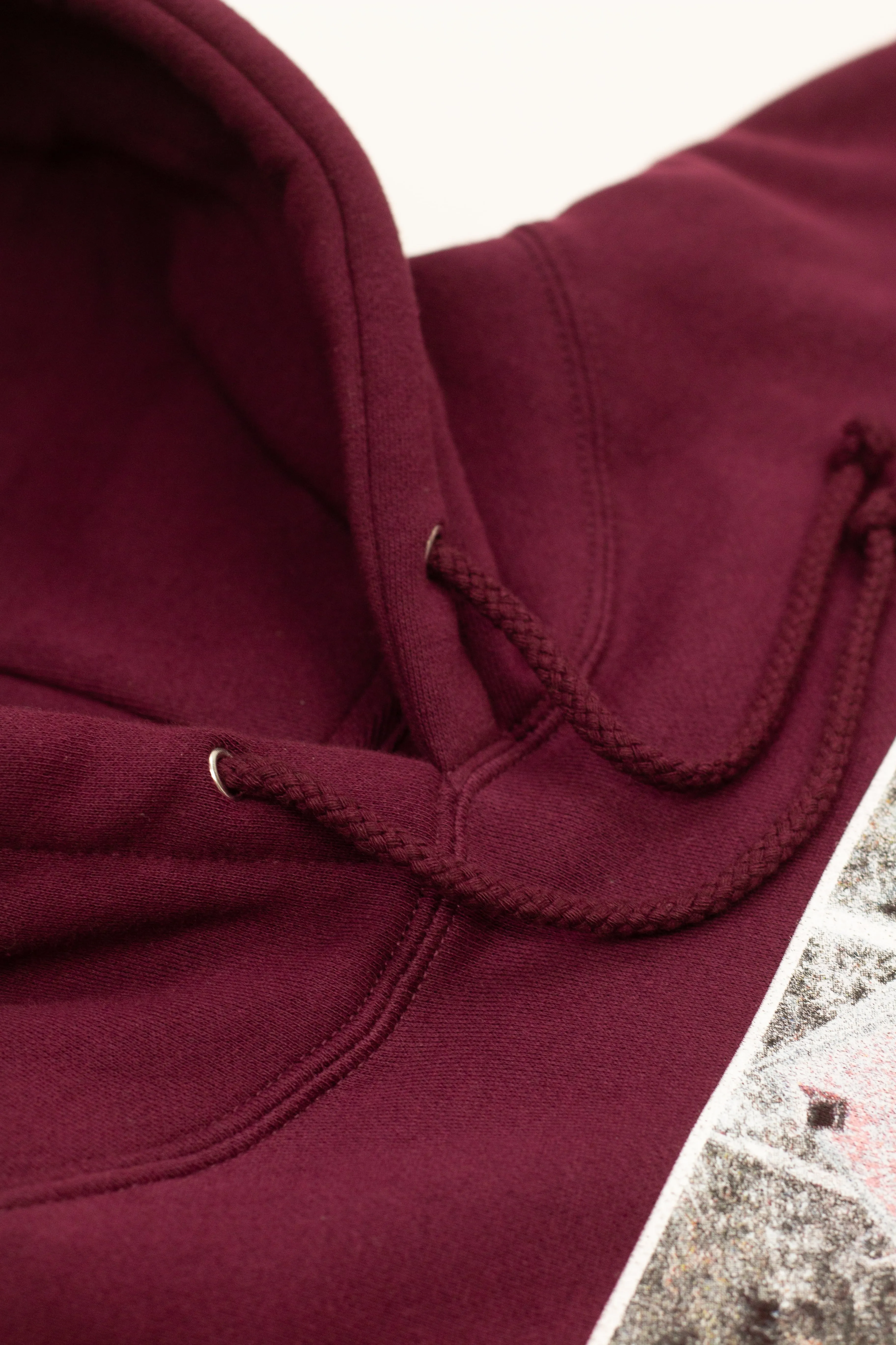 TED SHED HOODIE MAROON